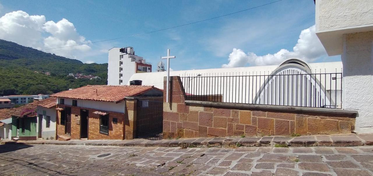 Santander Aleman Hostel 圣希尔 外观 照片