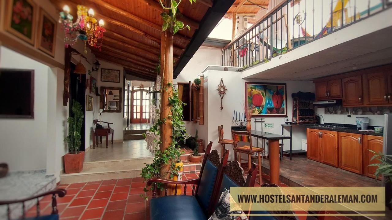 Santander Aleman Hostel 圣希尔 外观 照片